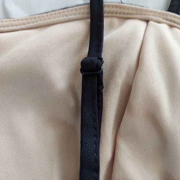 Crop top - Picture 4 of 5